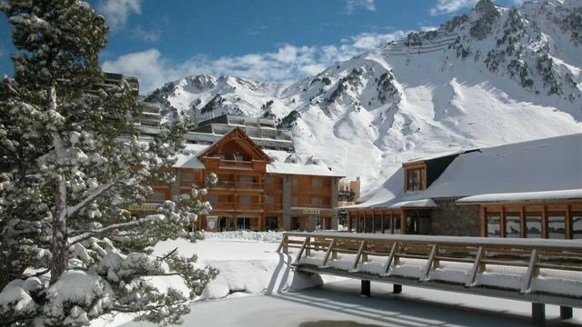 Apartment Appartement 6 Pers, Balcon, Pistes, Parking Couvert, Centre Station - Fr-1-404-203 La Mongie