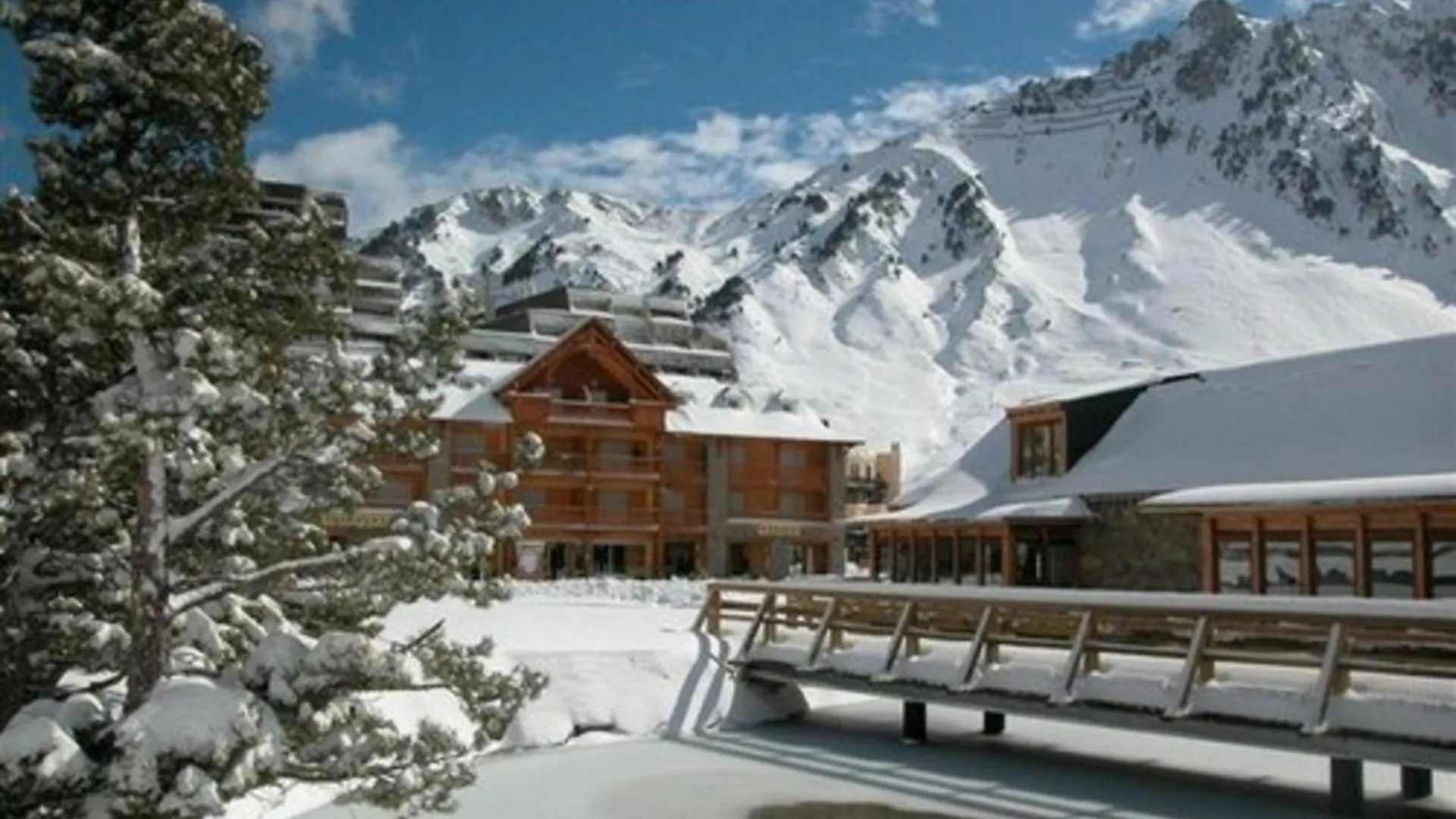 Apartment Appartement 6 Pers, Balcon, Pistes, Parking Couvert, Centre Station - Fr-1-404-203 La Mongie France